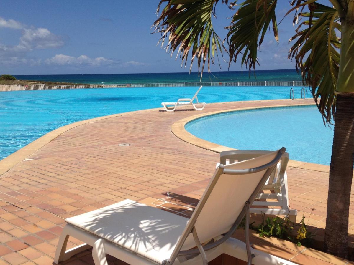 Coeur Tiare Studio Lounge Piscine Plage Cocotiers Saint-Francois  Exterior photo